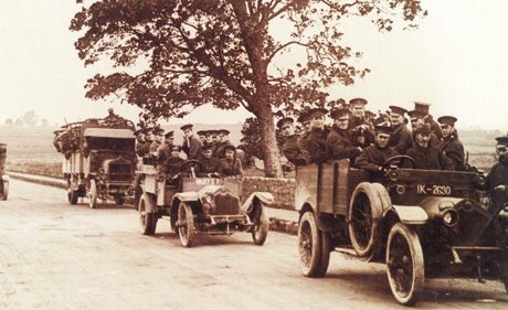 Internet Research - Peerless armoured Car on Patrol