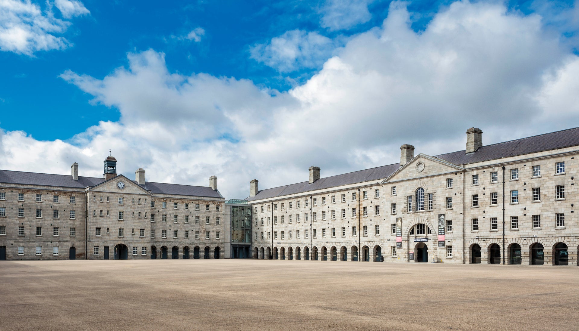 Collins Barracks (National Museum)